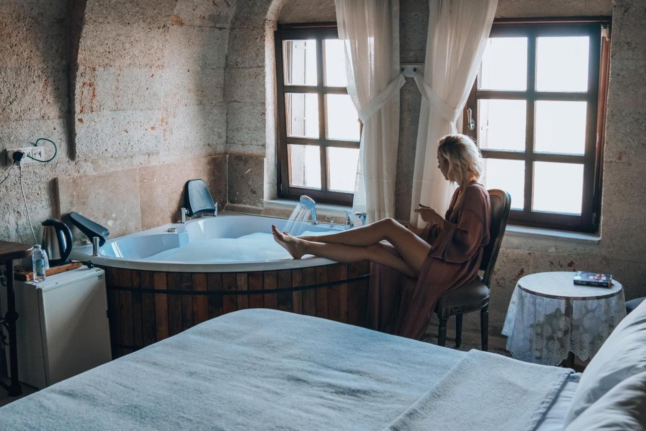 Karma Cappadocia Bed & Breakfast Üçhisar Ngoại thất bức ảnh